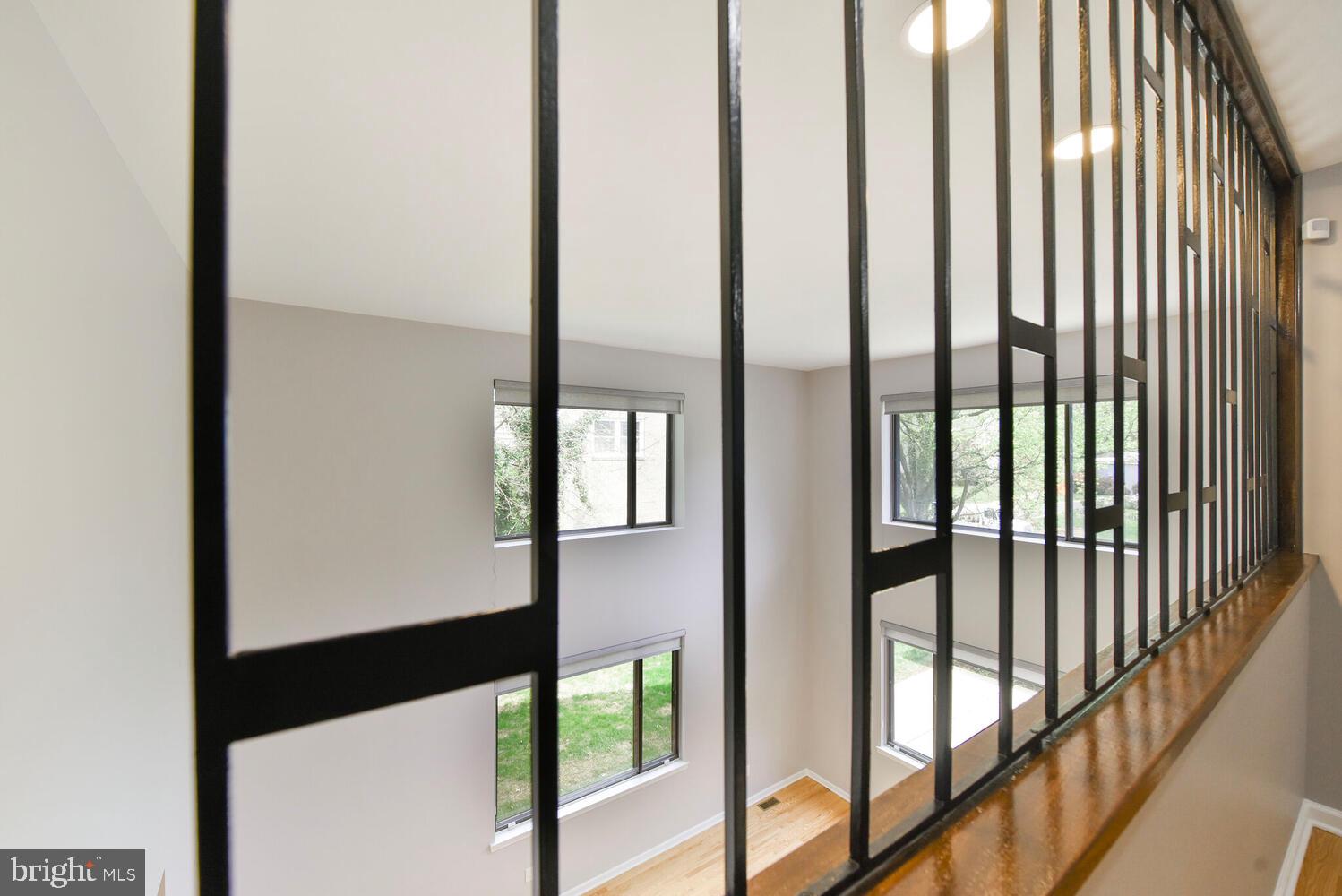 POTOMAC VILLAGE - Residential