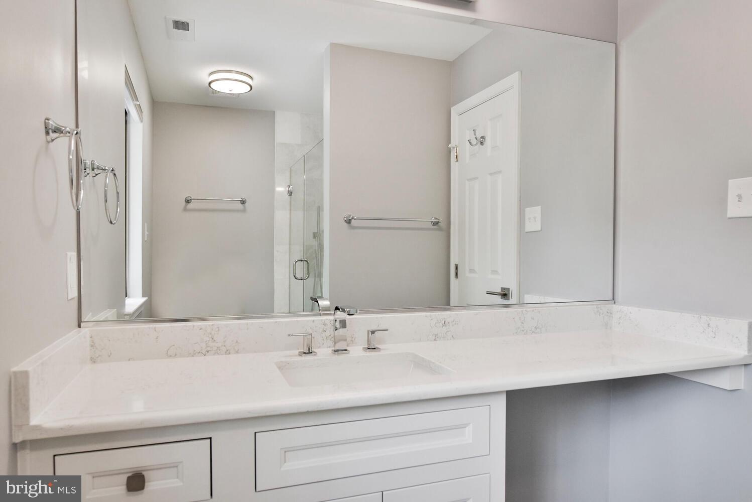 POTOMAC VILLAGE - Residential