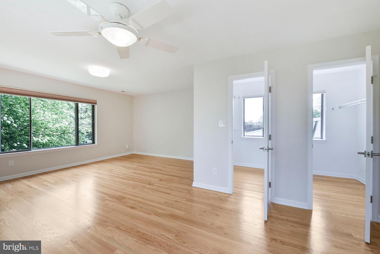 POTOMAC VILLAGE - Residential