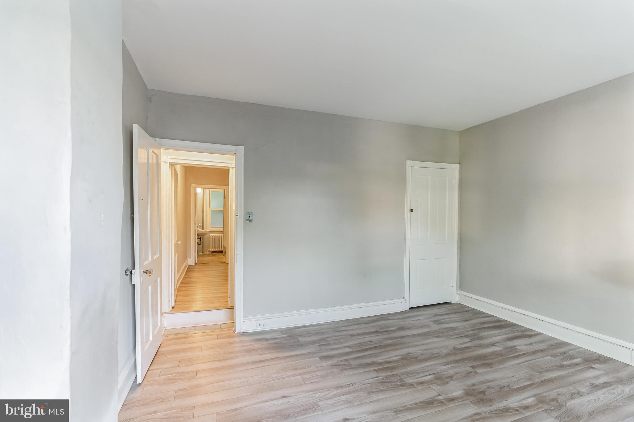 MANAYUNK - Residential Lease