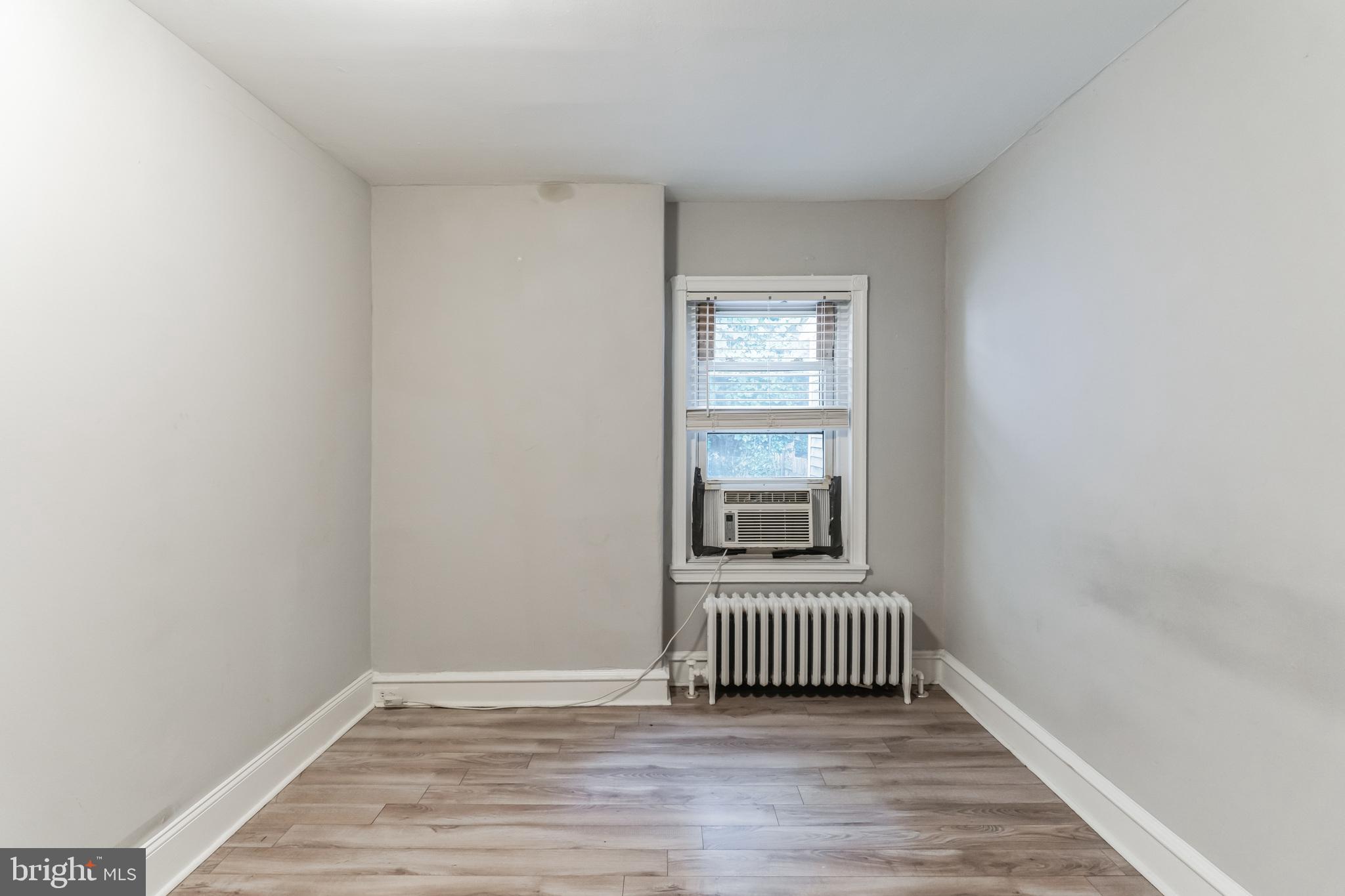 MANAYUNK - Residential Lease