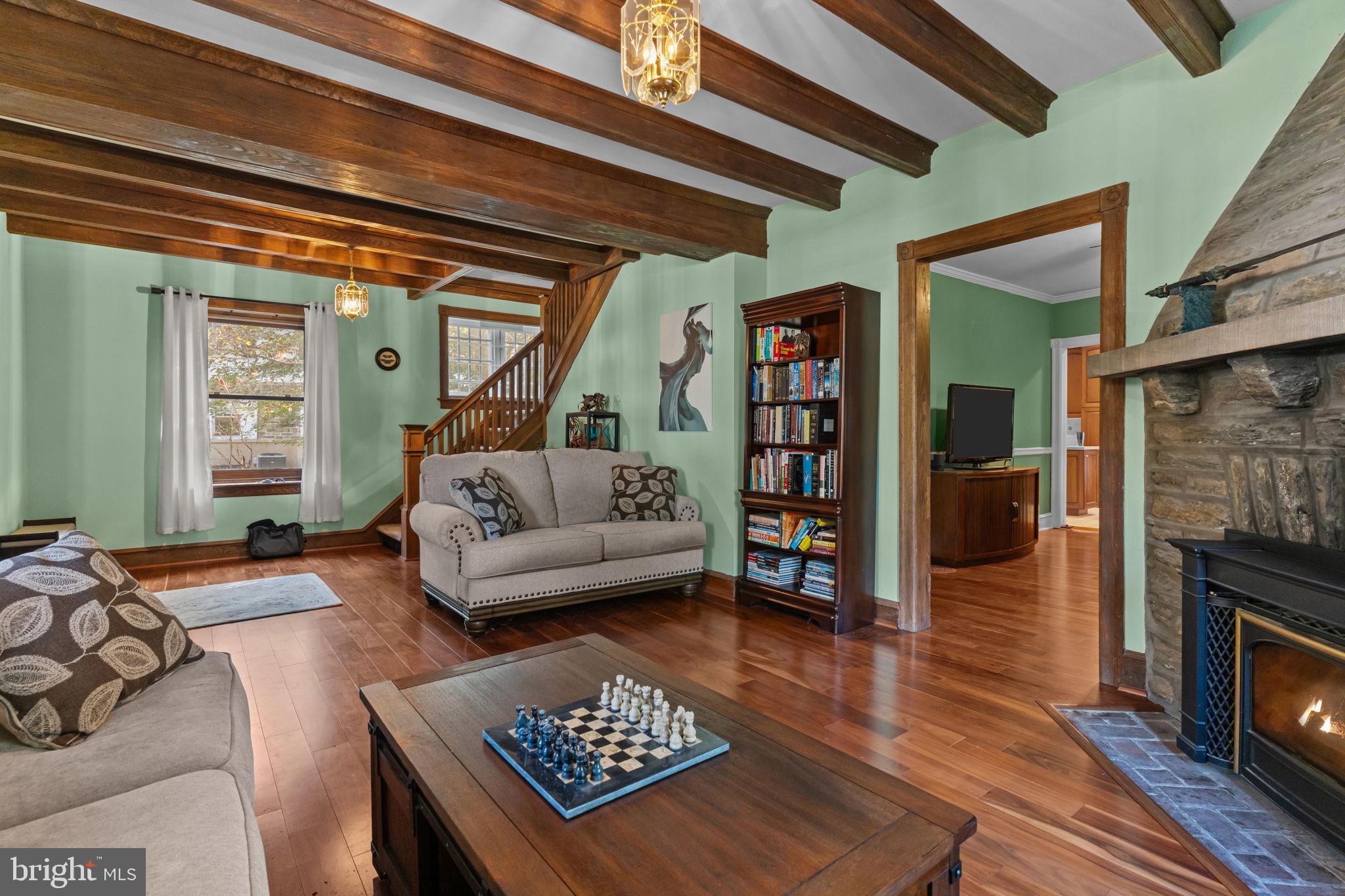 JENKINTOWN VILLAGE - Residential