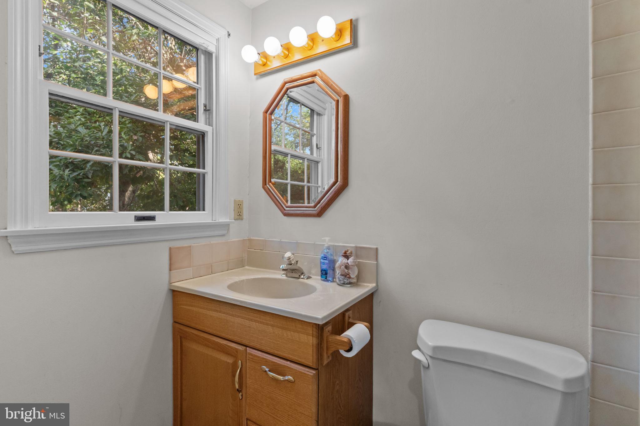 JENKINTOWN VILLAGE - Residential