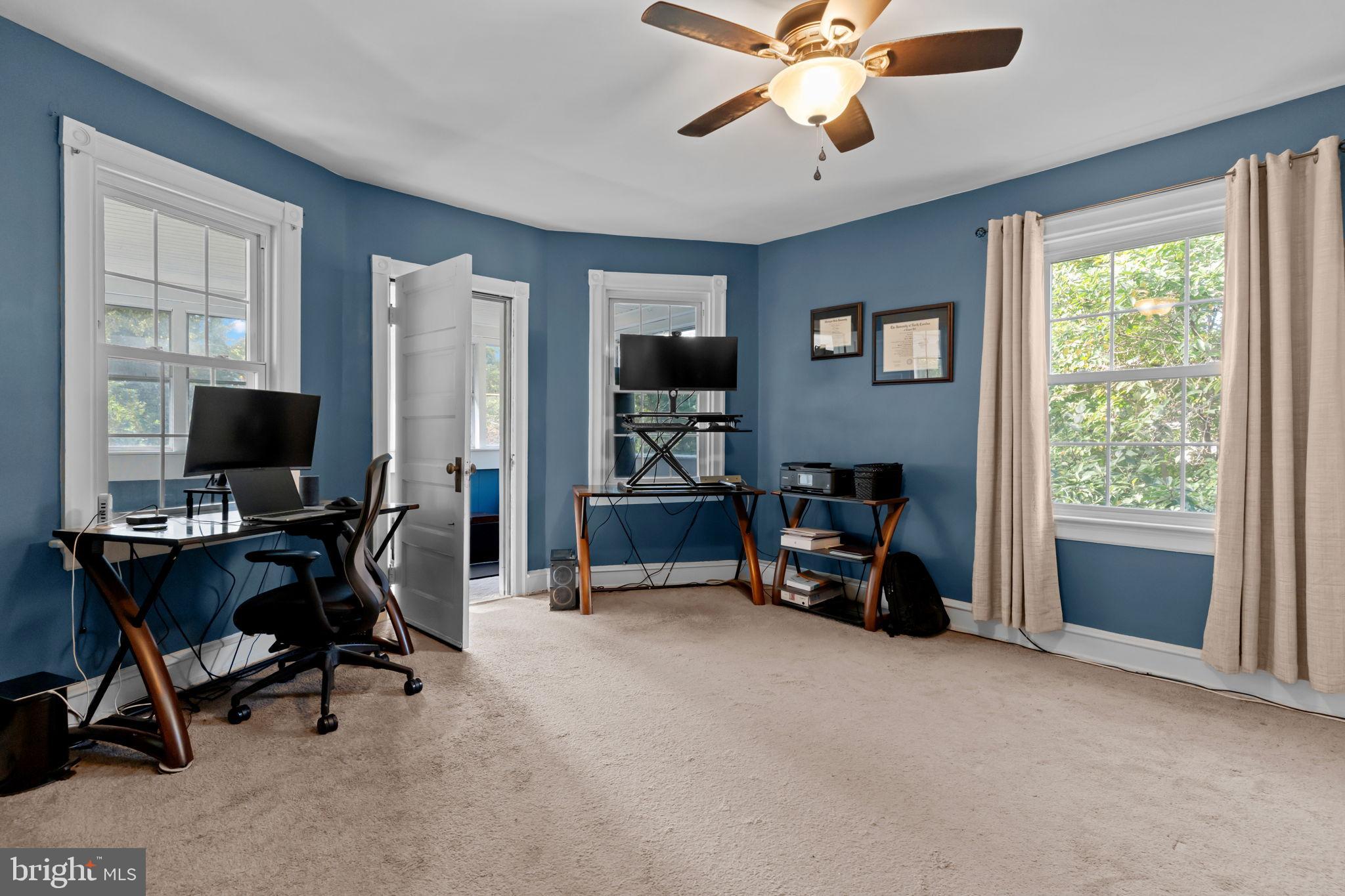 JENKINTOWN VILLAGE - Residential