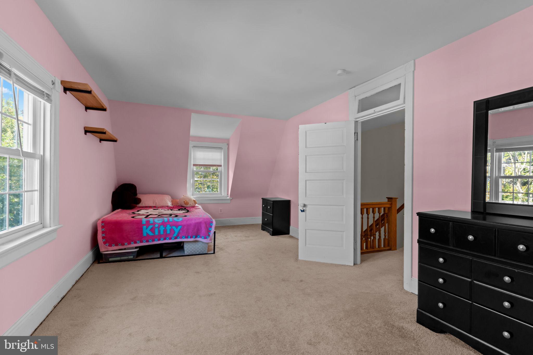 JENKINTOWN VILLAGE - Residential