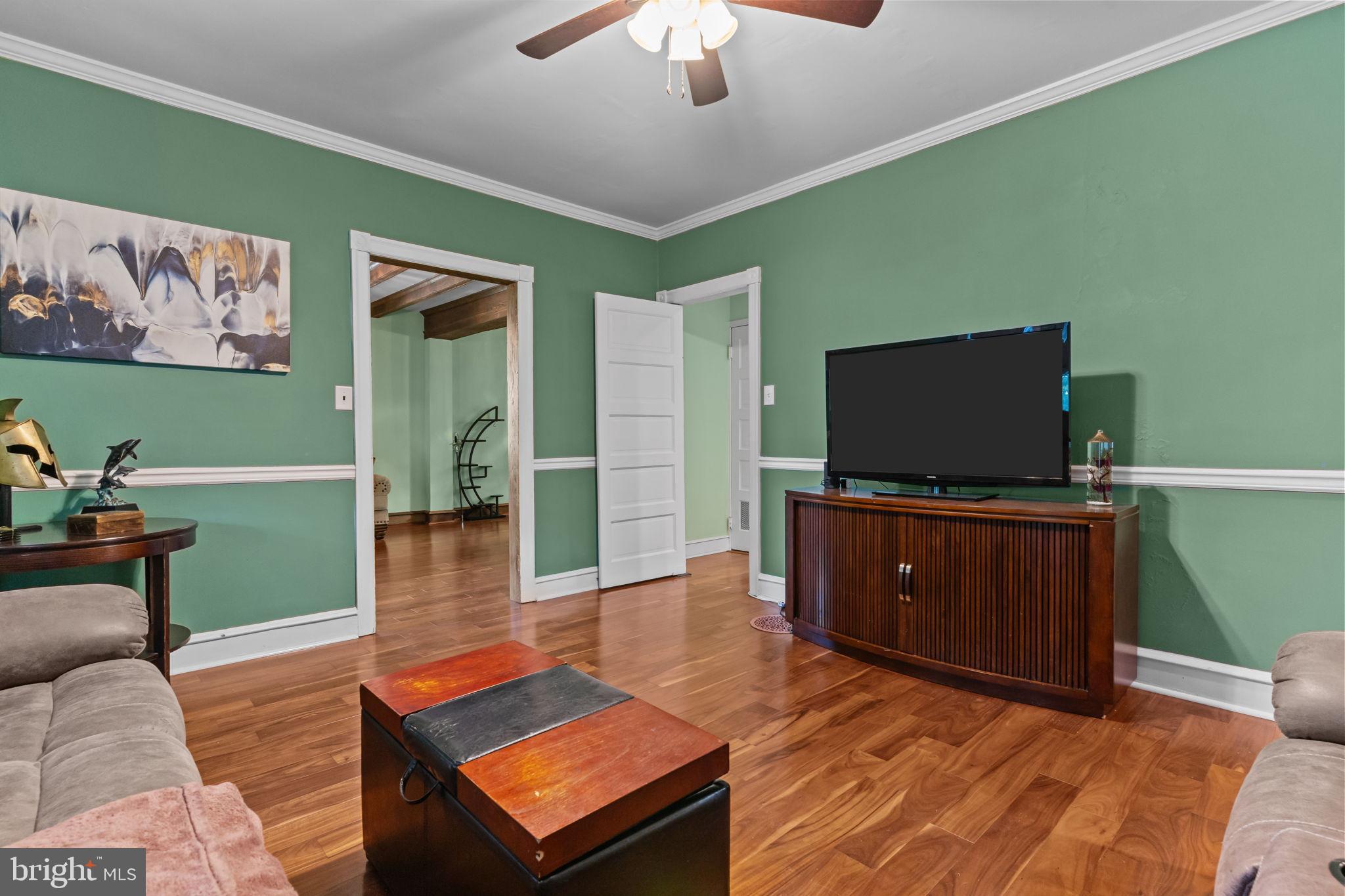 JENKINTOWN VILLAGE - Residential