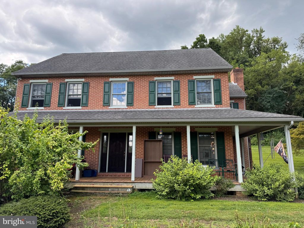 Photo of 184 Pittsburg Valley Road, CONESTOGA, PA 17516 (MLS # PALA2076226)