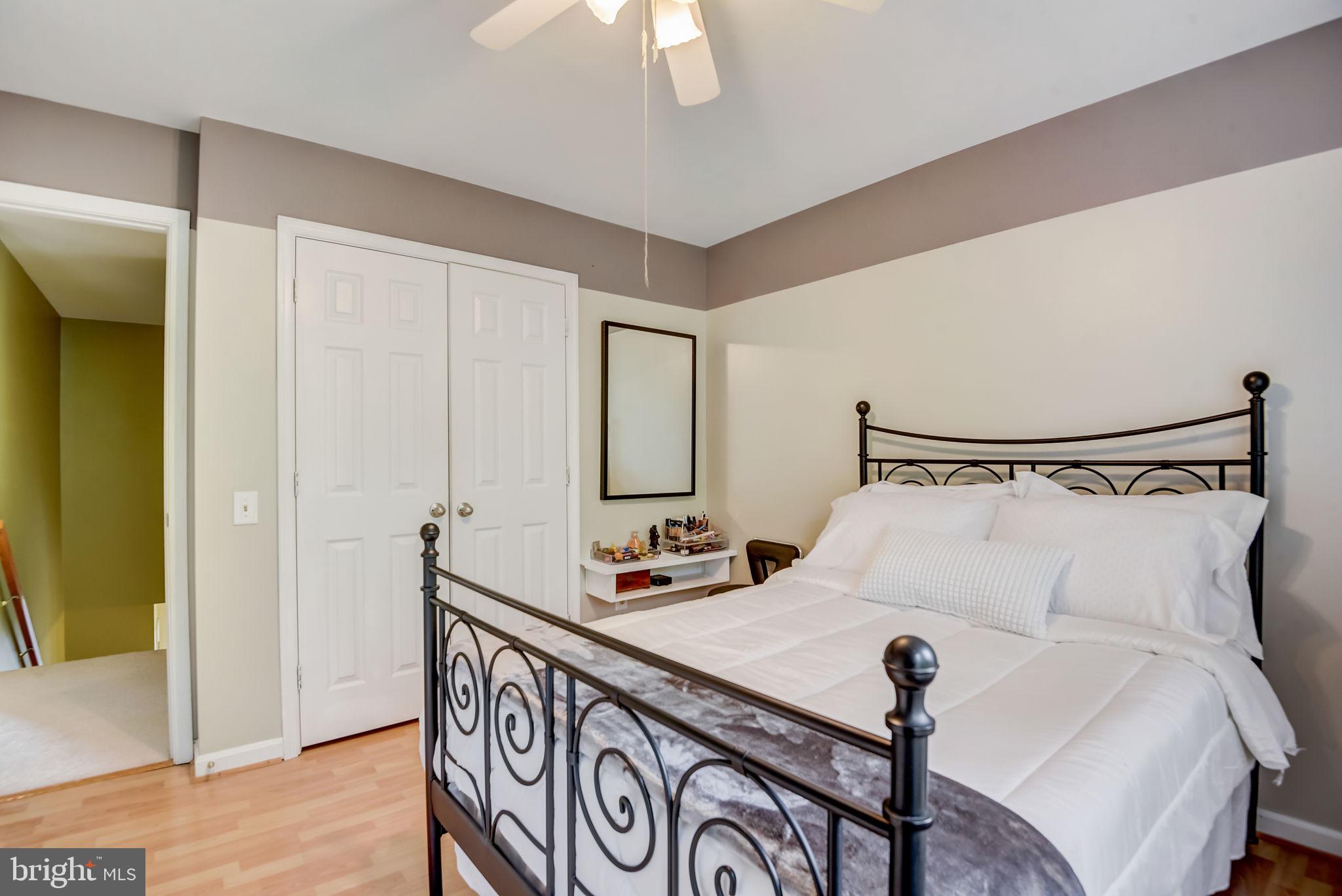 SIMMONS ACRES - Residential