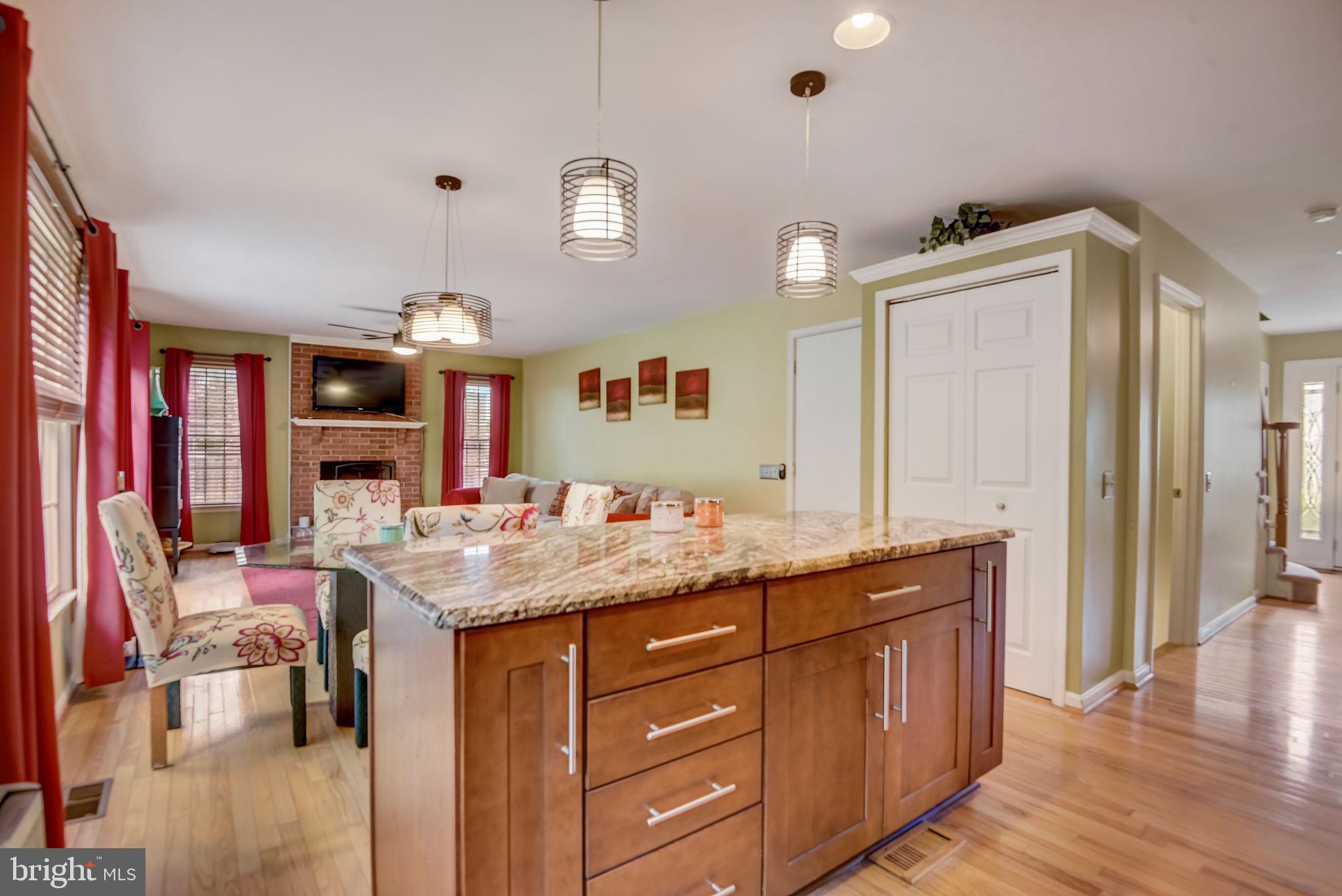 SIMMONS ACRES - Residential