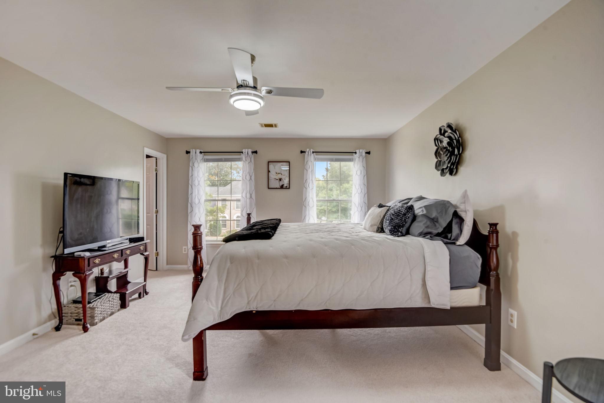 SIMMONS ACRES - Residential