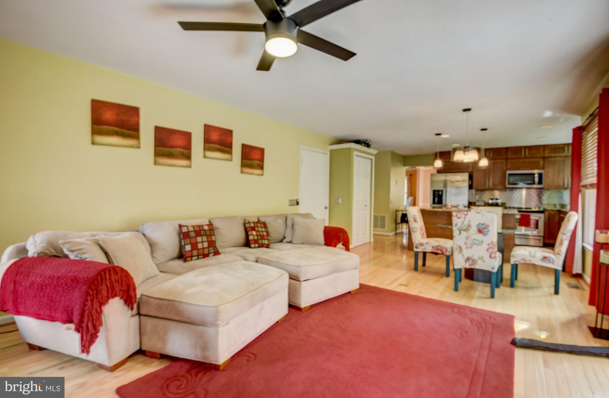 SIMMONS ACRES - Residential