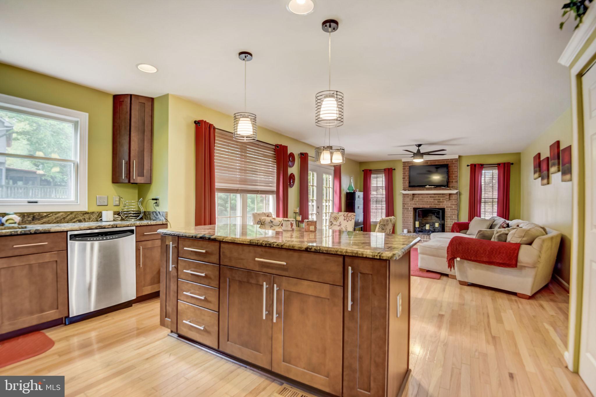 SIMMONS ACRES - Residential