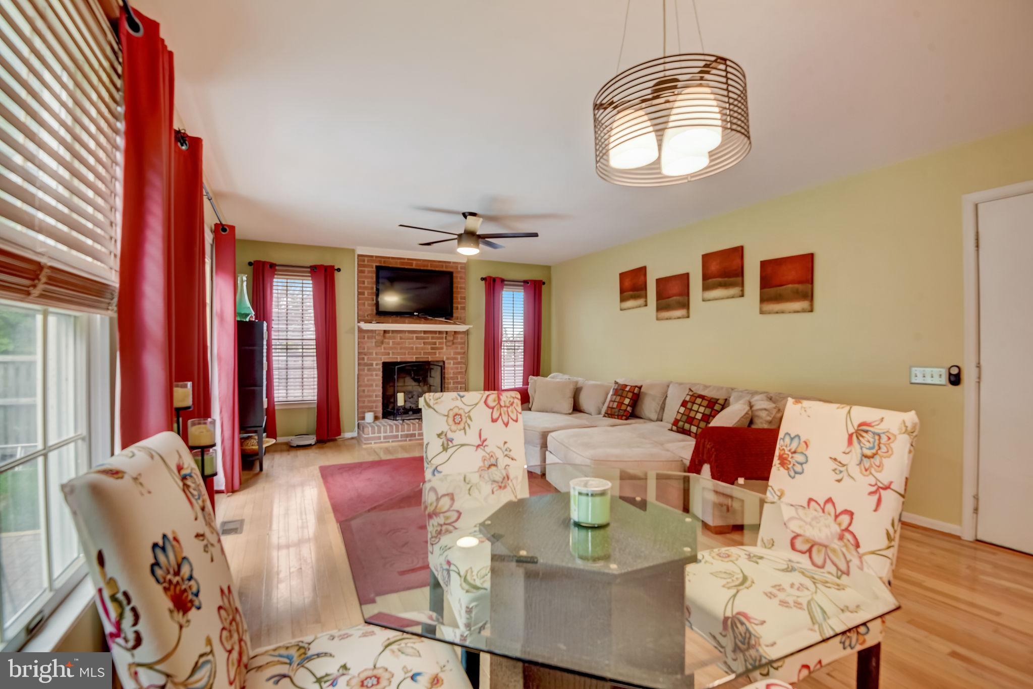 SIMMONS ACRES - Residential