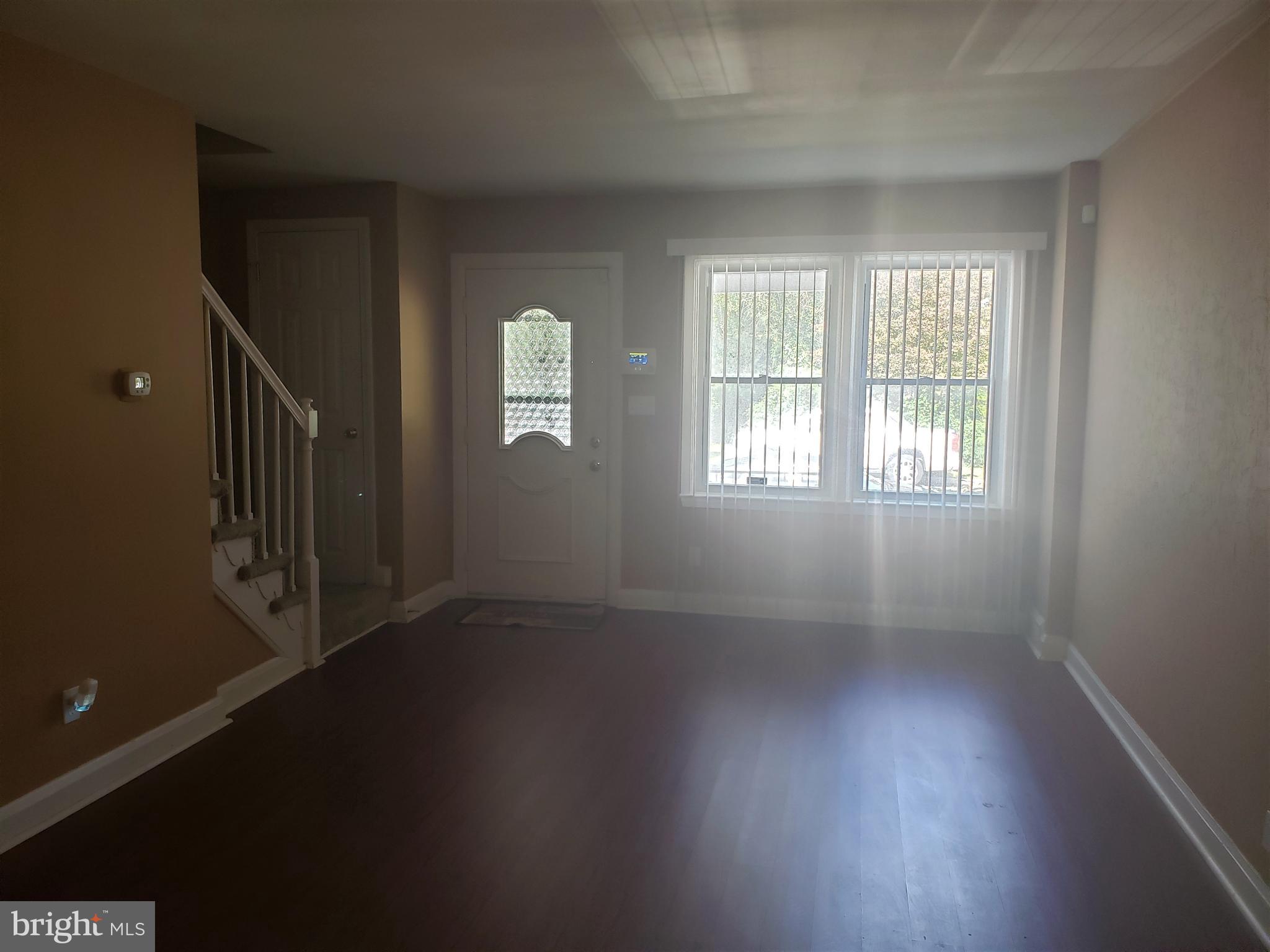 FLANNERY LANE - Residential Lease