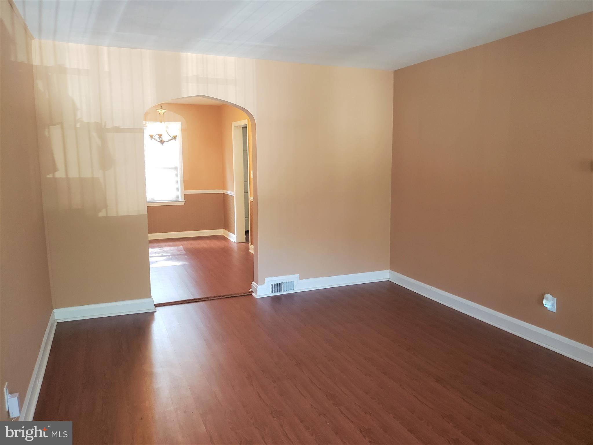 FLANNERY LANE - Residential Lease