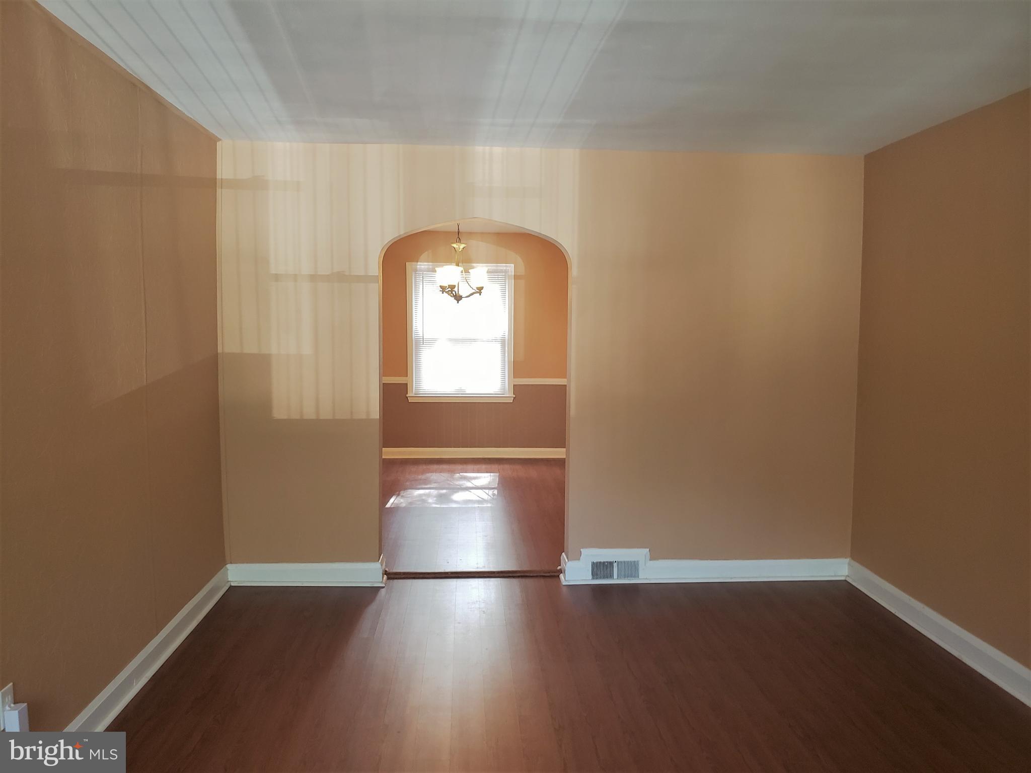 FLANNERY LANE - Residential Lease