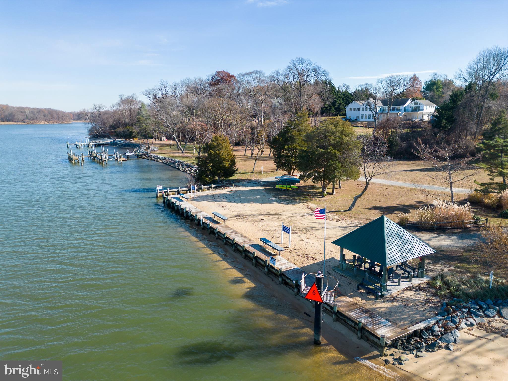 KINNAIRDS POINT - Residential