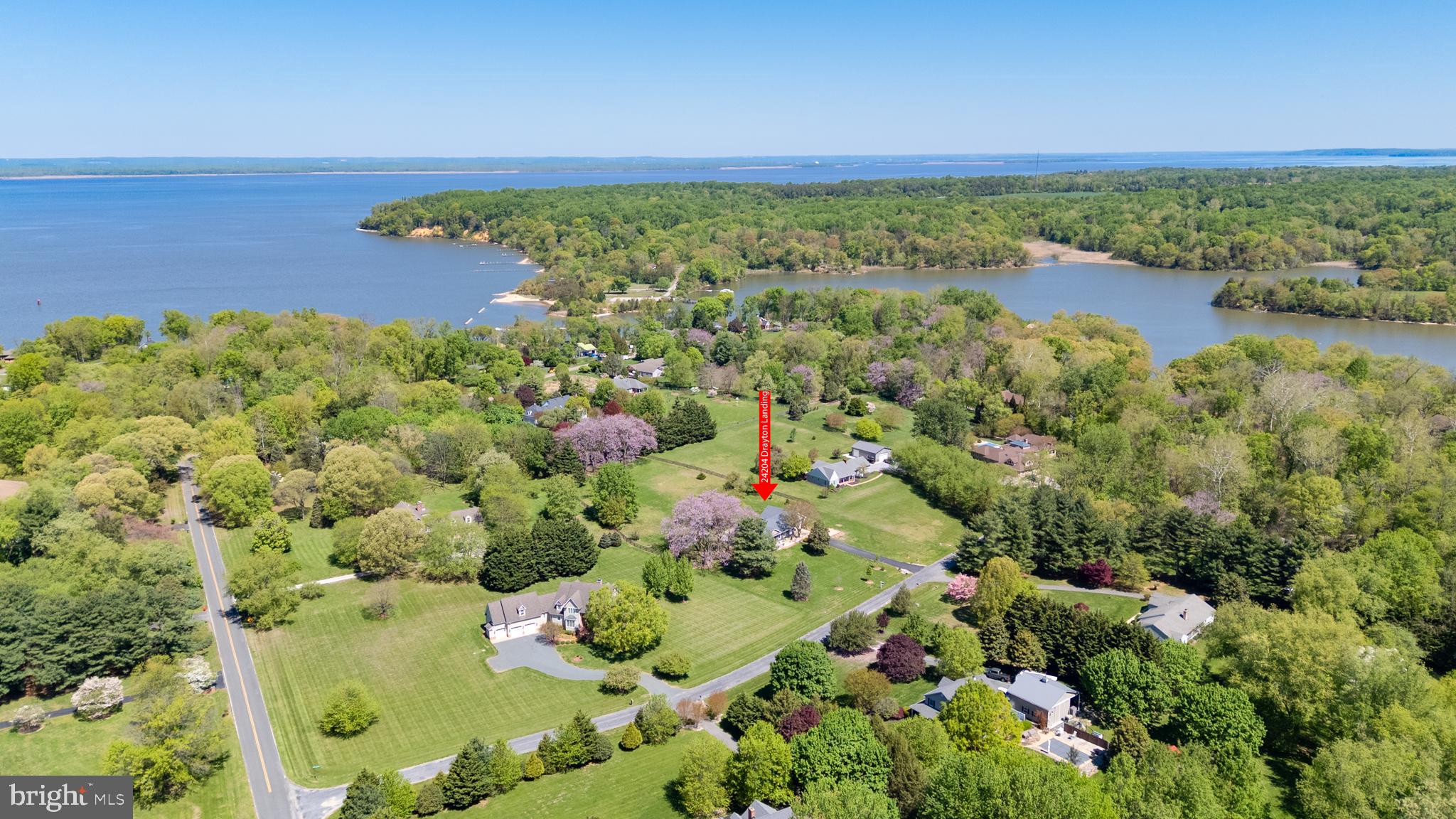 KINNAIRDS POINT - Residential