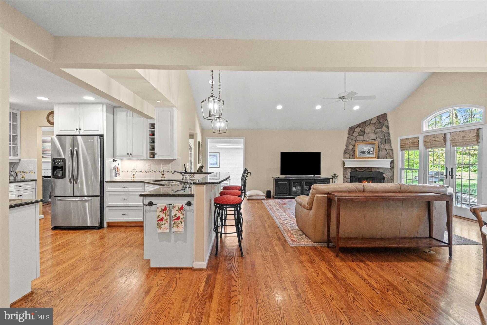 WELLINGTON HEIGHTS - Residential