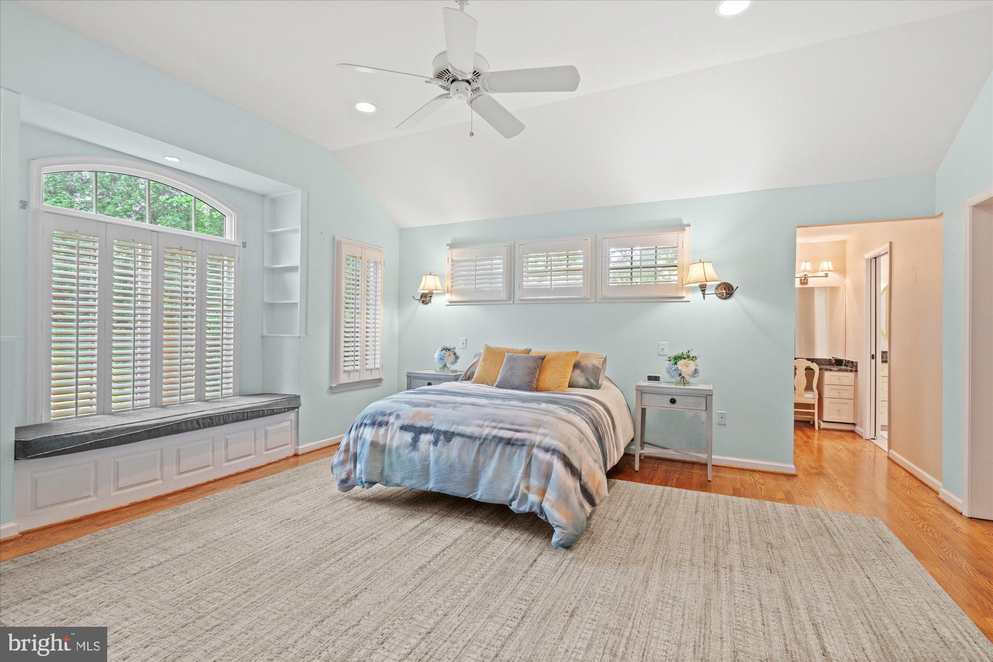 WELLINGTON HEIGHTS - Residential