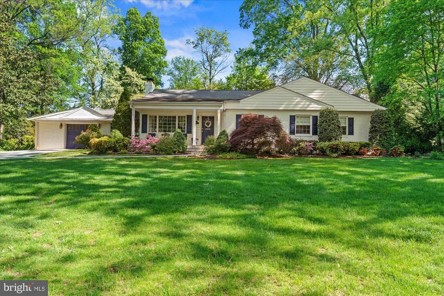 Welcome to this wonderful & charming home in sought after Wellington neighborhood with inviting front porch and roughly 3,200 sqft of living space; plus over 2,300 sqft on one level! Sitting on a private half acre, enjoy the serenity of this wooded oasis with extensive landscaping, flagstone patio & large screened in porch. With an open floor plan this home is absolutely drenched in light. Living room offers custom built-ins & wood burning fireplace. The dining area leads to a bright sun room great for morning coffee and the likes. The gourmet open kitchen with breakfast bar, breakfast nook, brand new Kitchen Aid Pro series double oven, cooktop with hood, overlook your light filled great room with soaring ceilings & gas fireplace. French doors also lead you out to the patio great for grilling & entertaining. Spacious primary suite with high ceilings, custom plantation shutters, gas fireplace, true walk-in closet outfitted with custom closet systems, en-suite bathroom with double vanity, soaking tub & walk-in shower. Secondary bedroom with en-suite bathroom & loft area wonderful for extra storage or reading nook. Third bedroom doubles as den/office and is serviced by its own hall bath. Lower level with rec room, full bath, fourth bedroom, laundry room, wood burning fireplace & storage room with ample space. Home also features hardwood floors & recessed lights throughout, brand new HVAC system & attached car garage. Minutes to Old Town, Fort Belvoir, Reagan National, & an abundance of walking trails near the Potomac River. NEW ROOF AS OF JUNE 18TH 2025.
