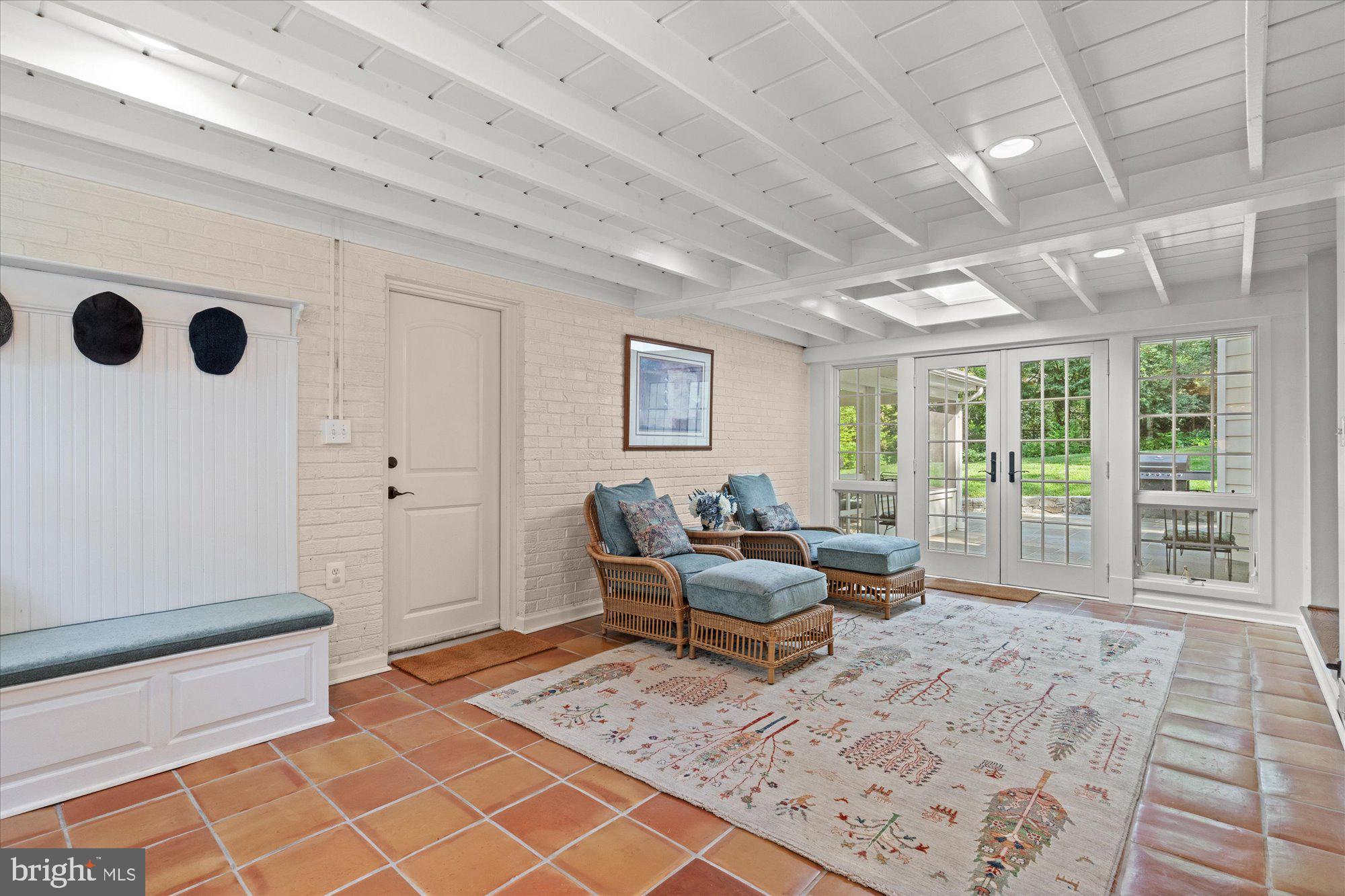 WELLINGTON HEIGHTS - Residential