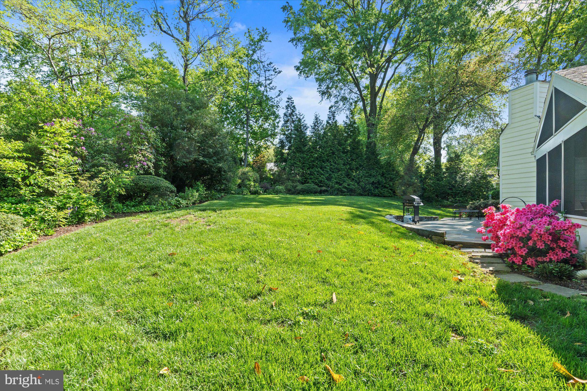 WELLINGTON HEIGHTS - Residential