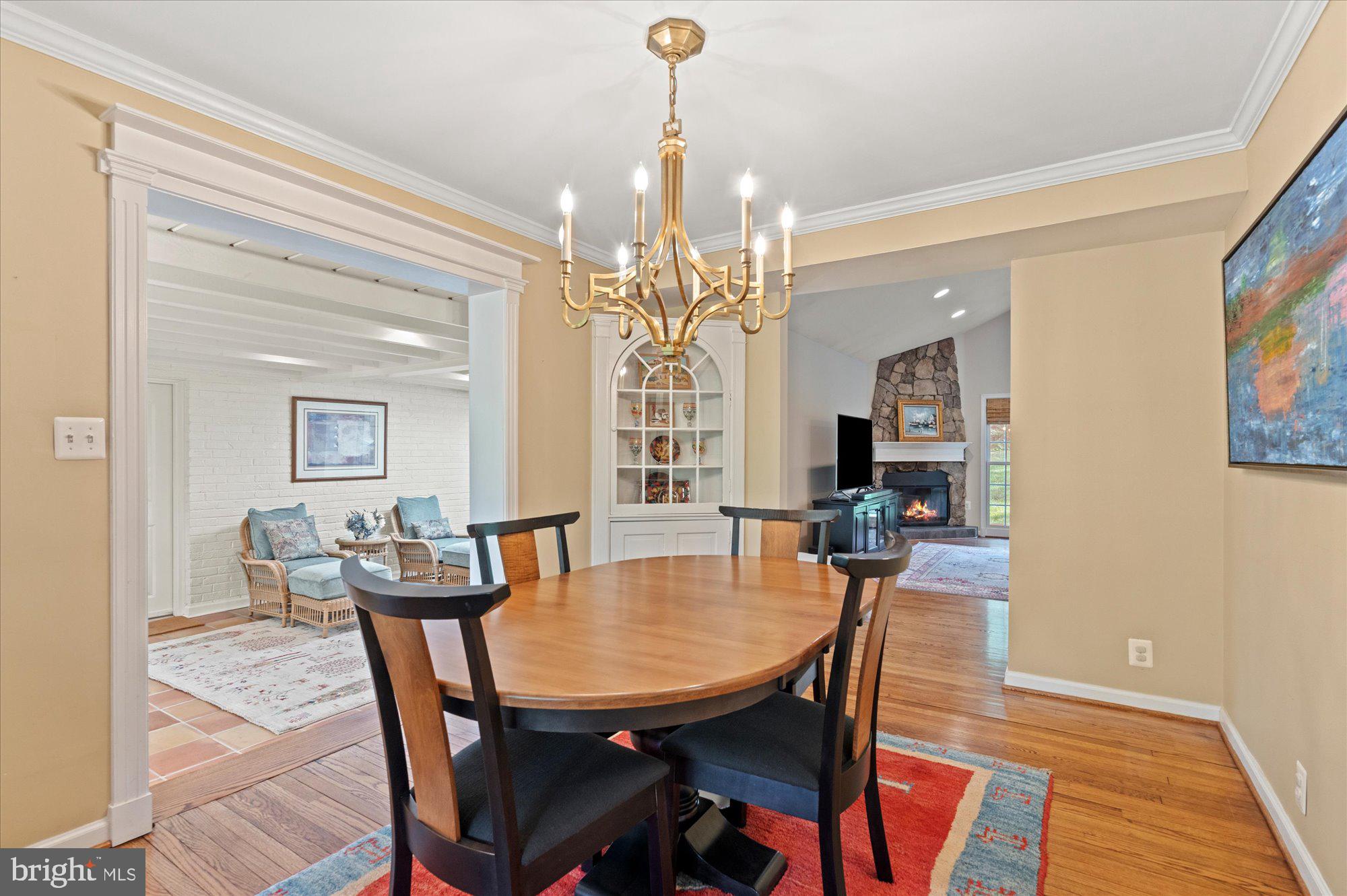 WELLINGTON HEIGHTS - Residential