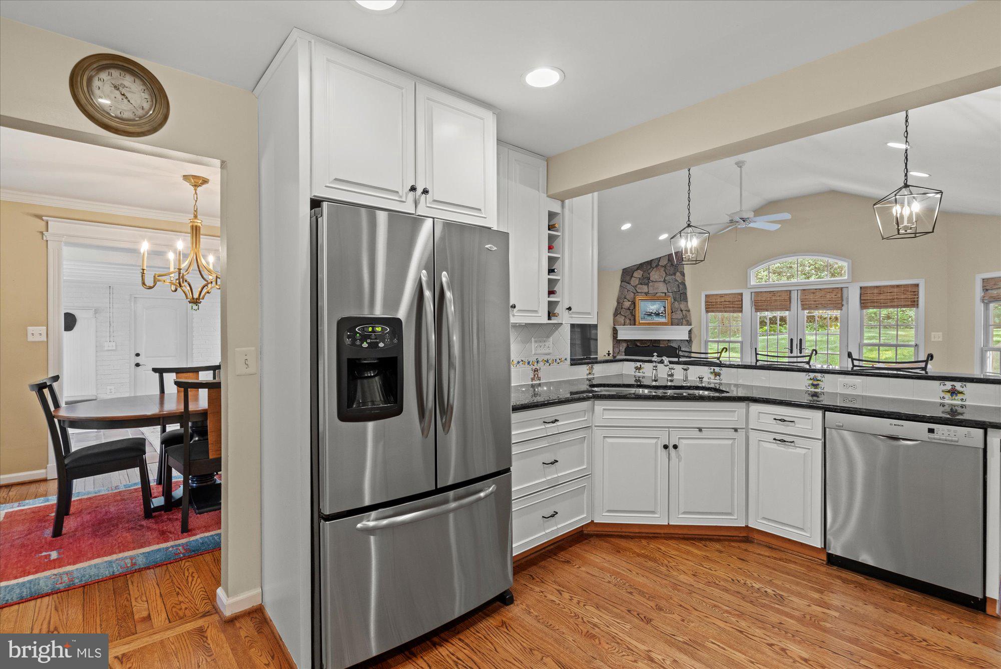 WELLINGTON HEIGHTS - Residential