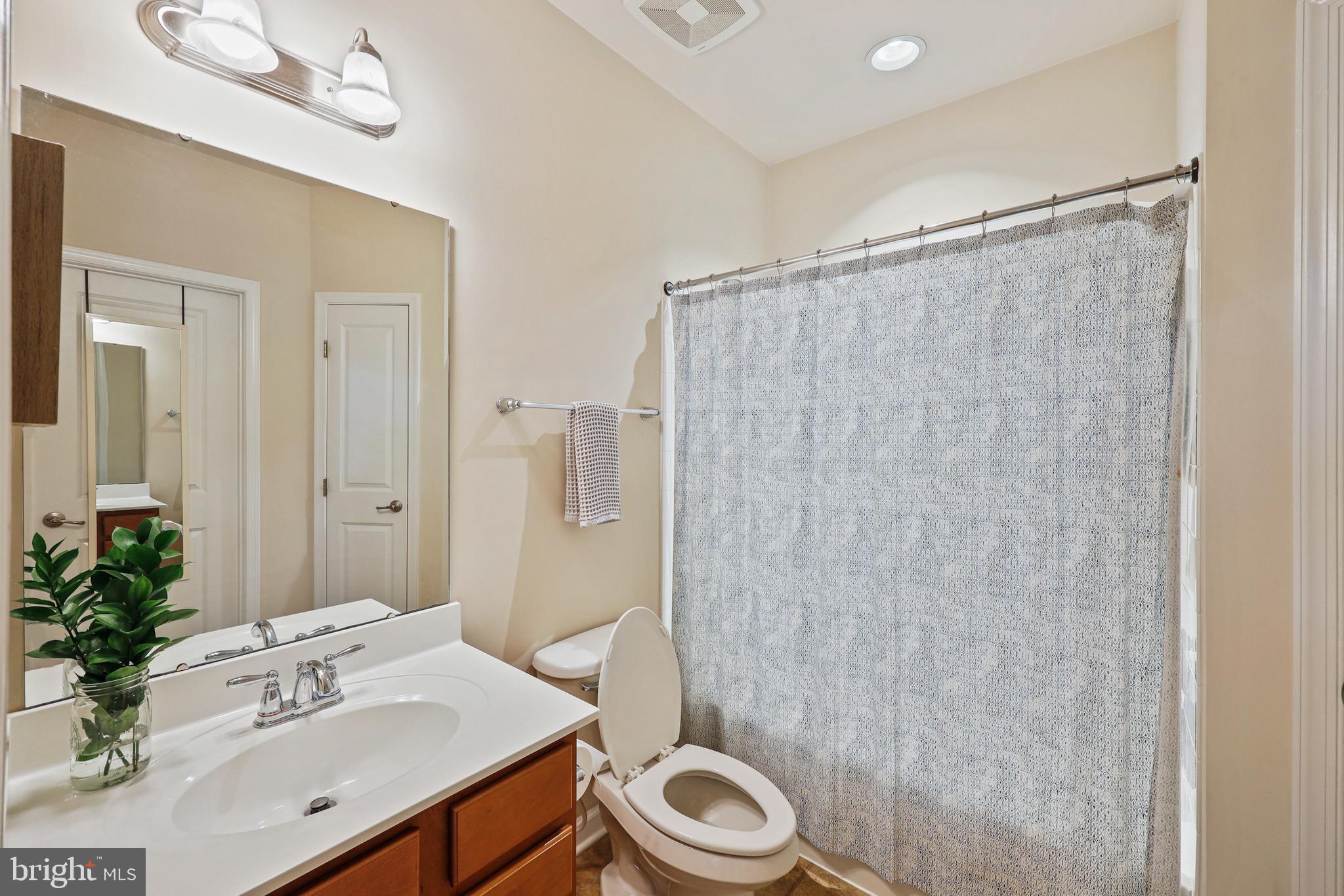 MONMOUTH MEADOWS - Residential