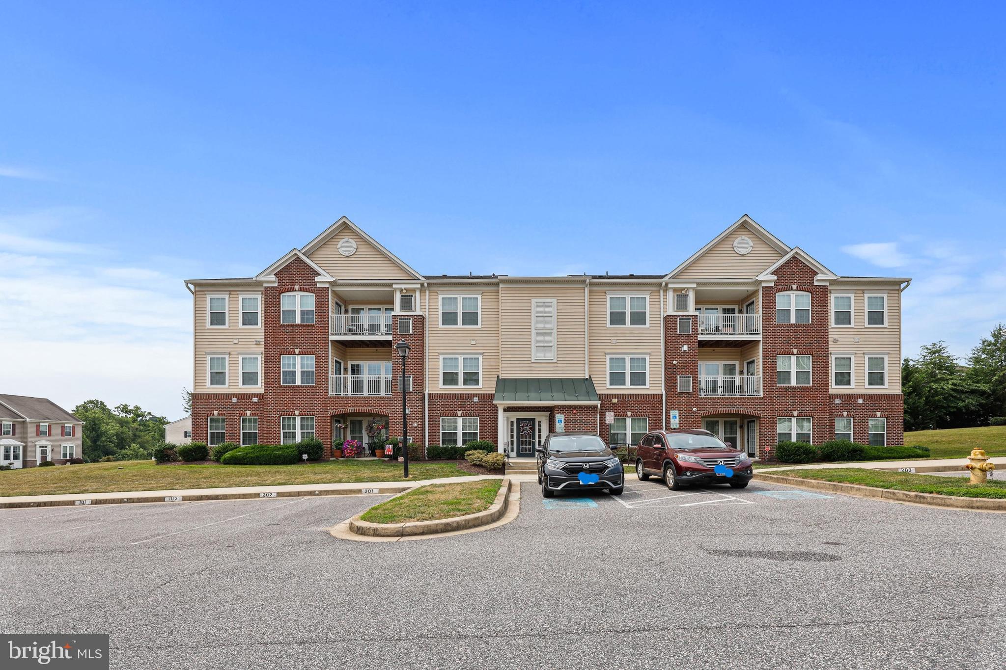 MONMOUTH MEADOWS - Residential