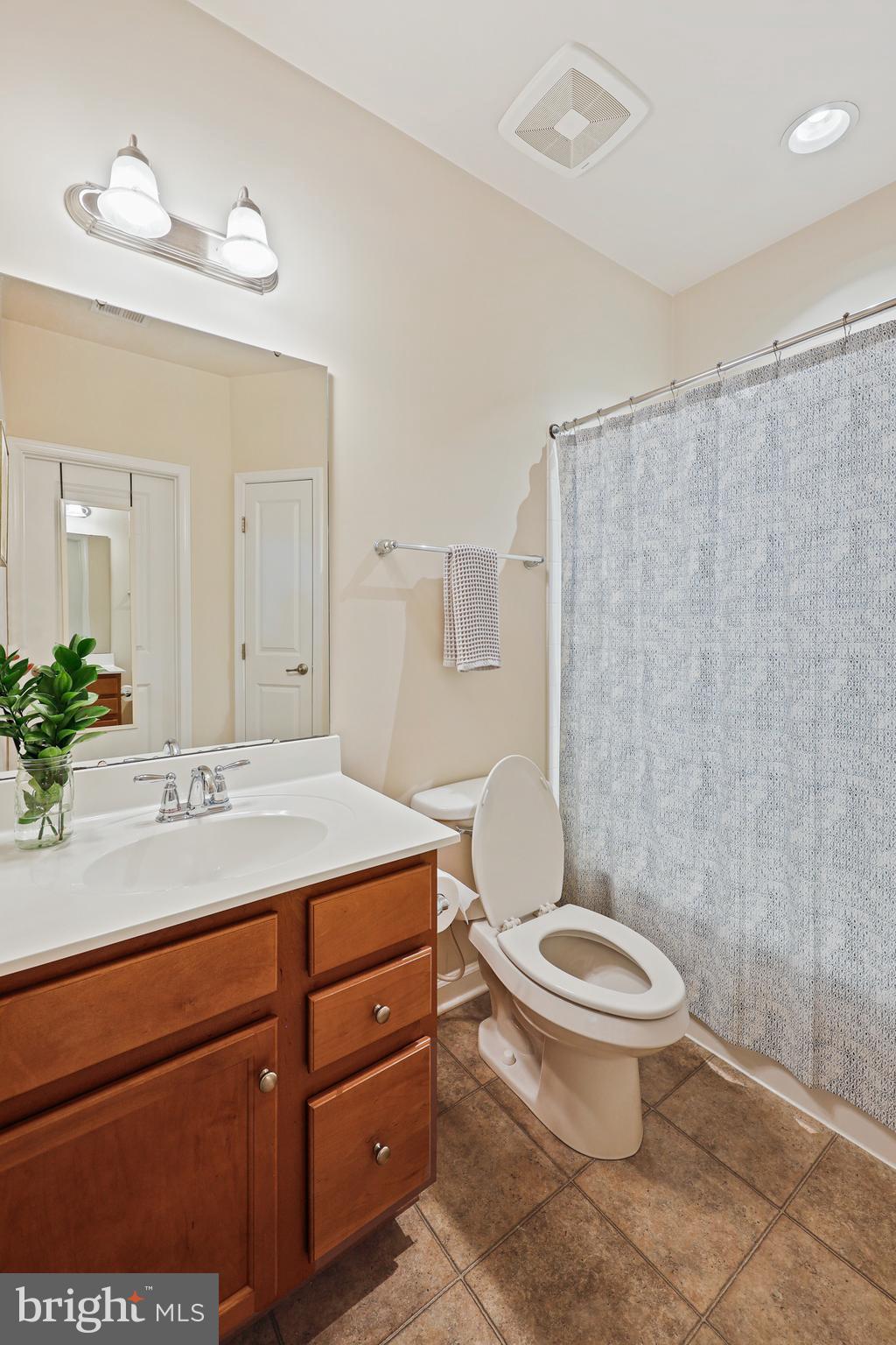 MONMOUTH MEADOWS - Residential