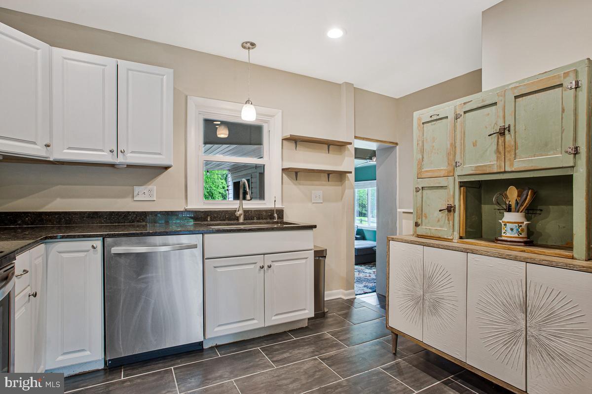 SHORE ACRES - Residential