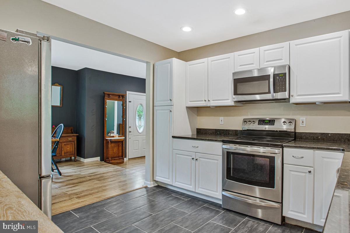 SHORE ACRES - Residential
