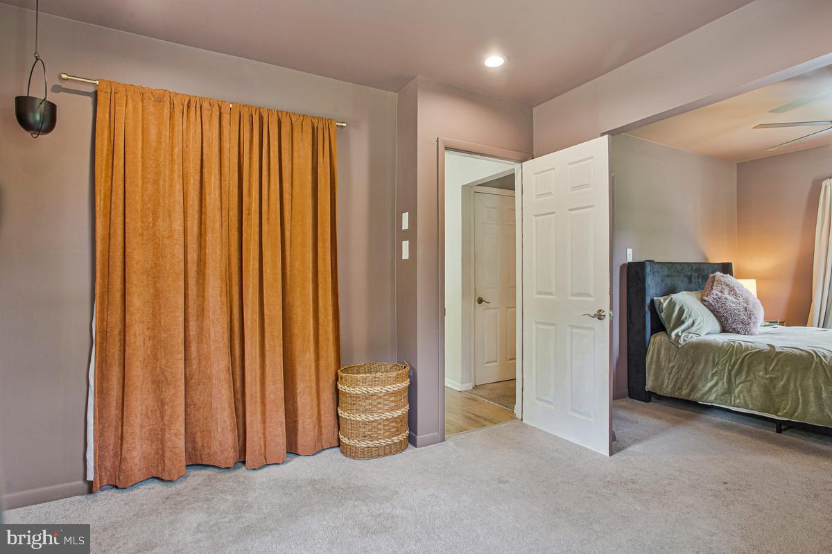 SHORE ACRES - Residential