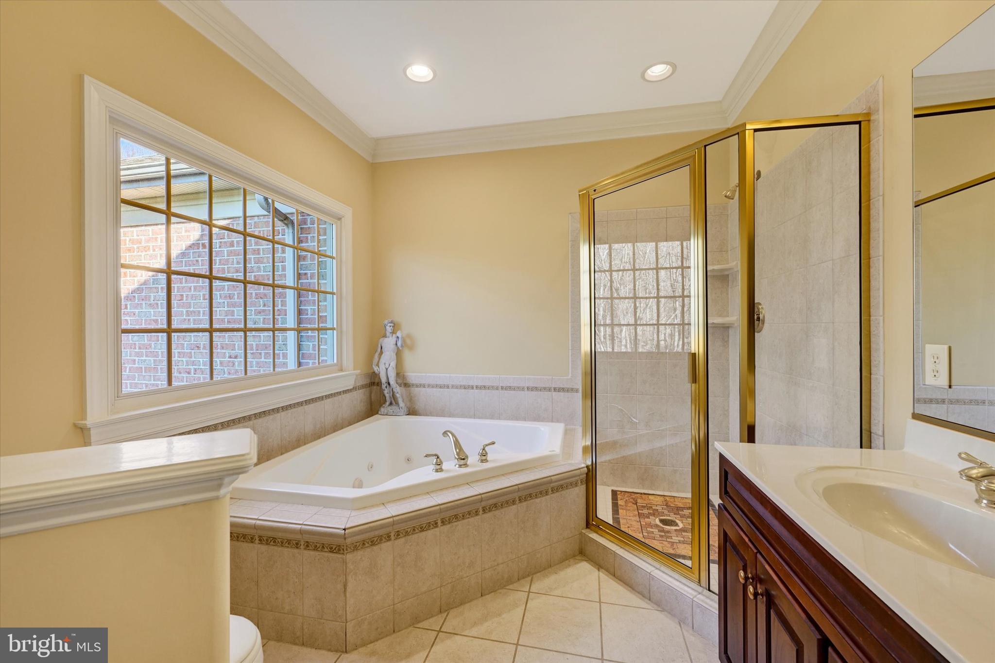 GLENANGUS - Residential