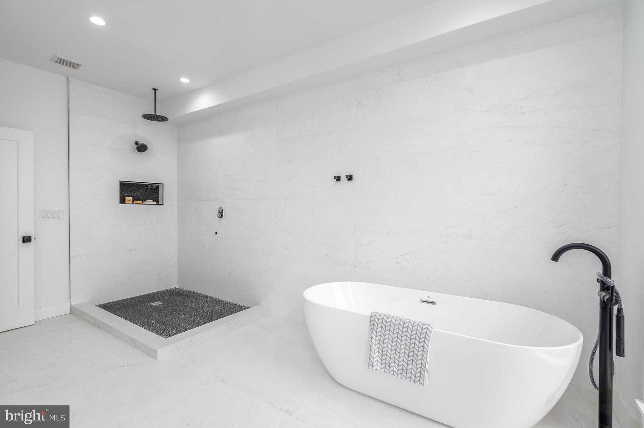 GRADUATE HOSPITAL - Residential