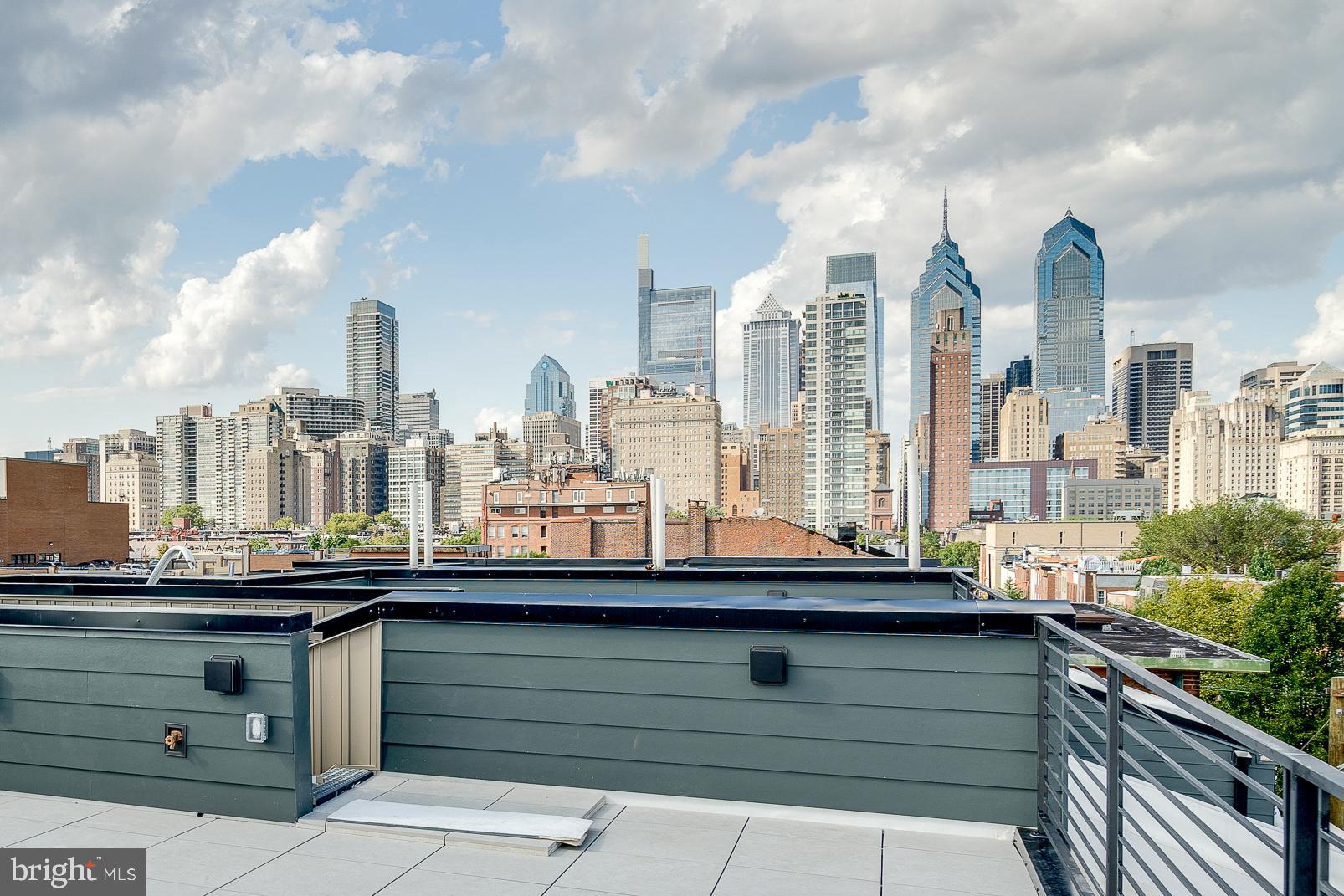 GRADUATE HOSPITAL - Residential