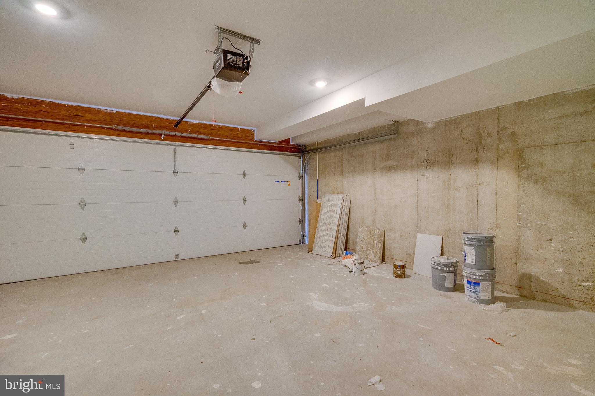 GRADUATE HOSPITAL - Residential