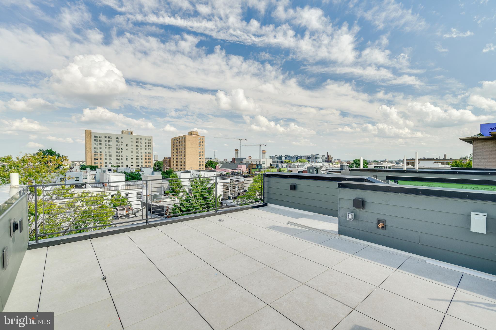 GRADUATE HOSPITAL - Residential