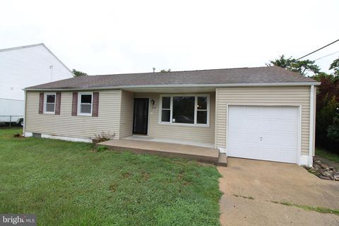 310 PIUTE TRAIL BROWNS MILLS NJ 08015