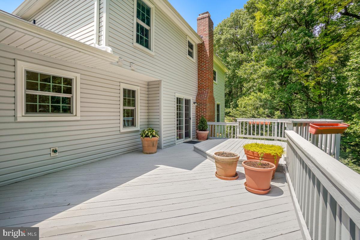 SNOWDENS MILL - Residential