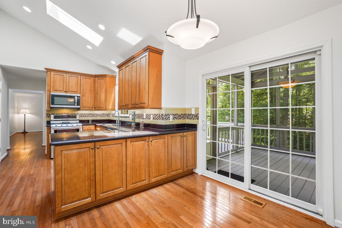 SNOWDENS MILL - Residential