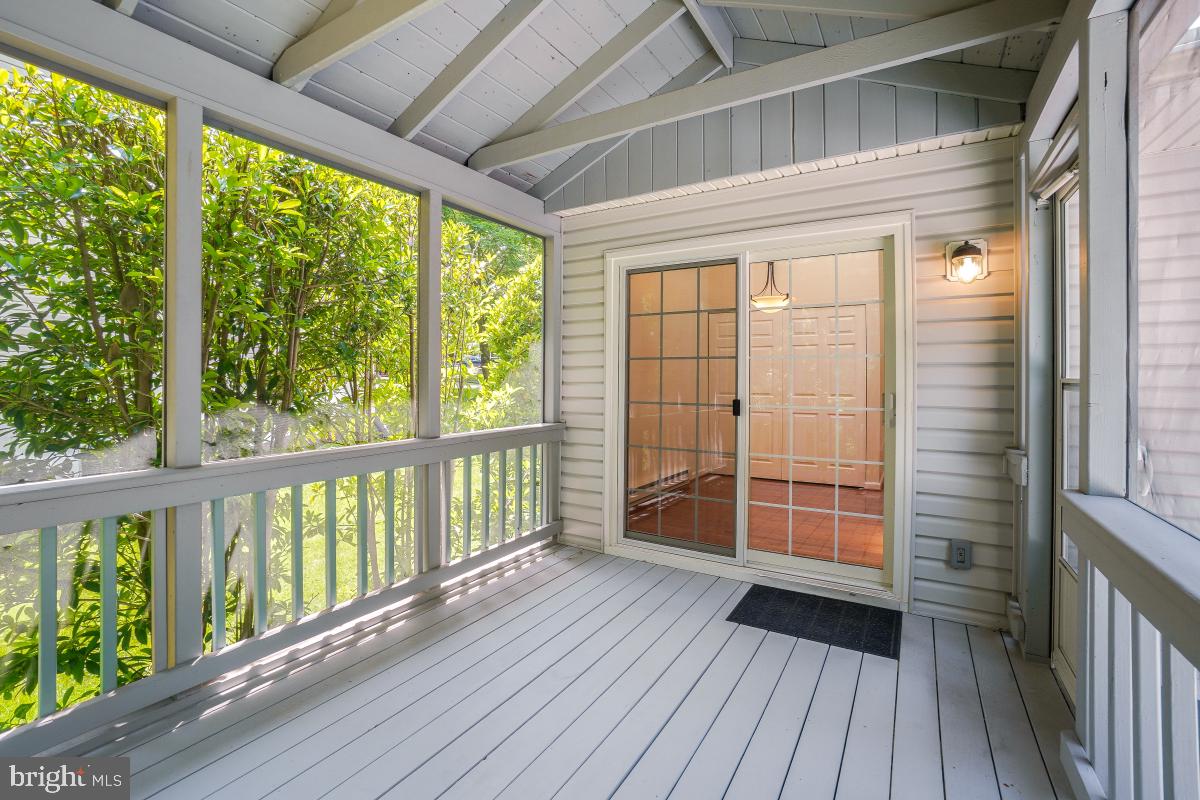 SNOWDENS MILL - Residential