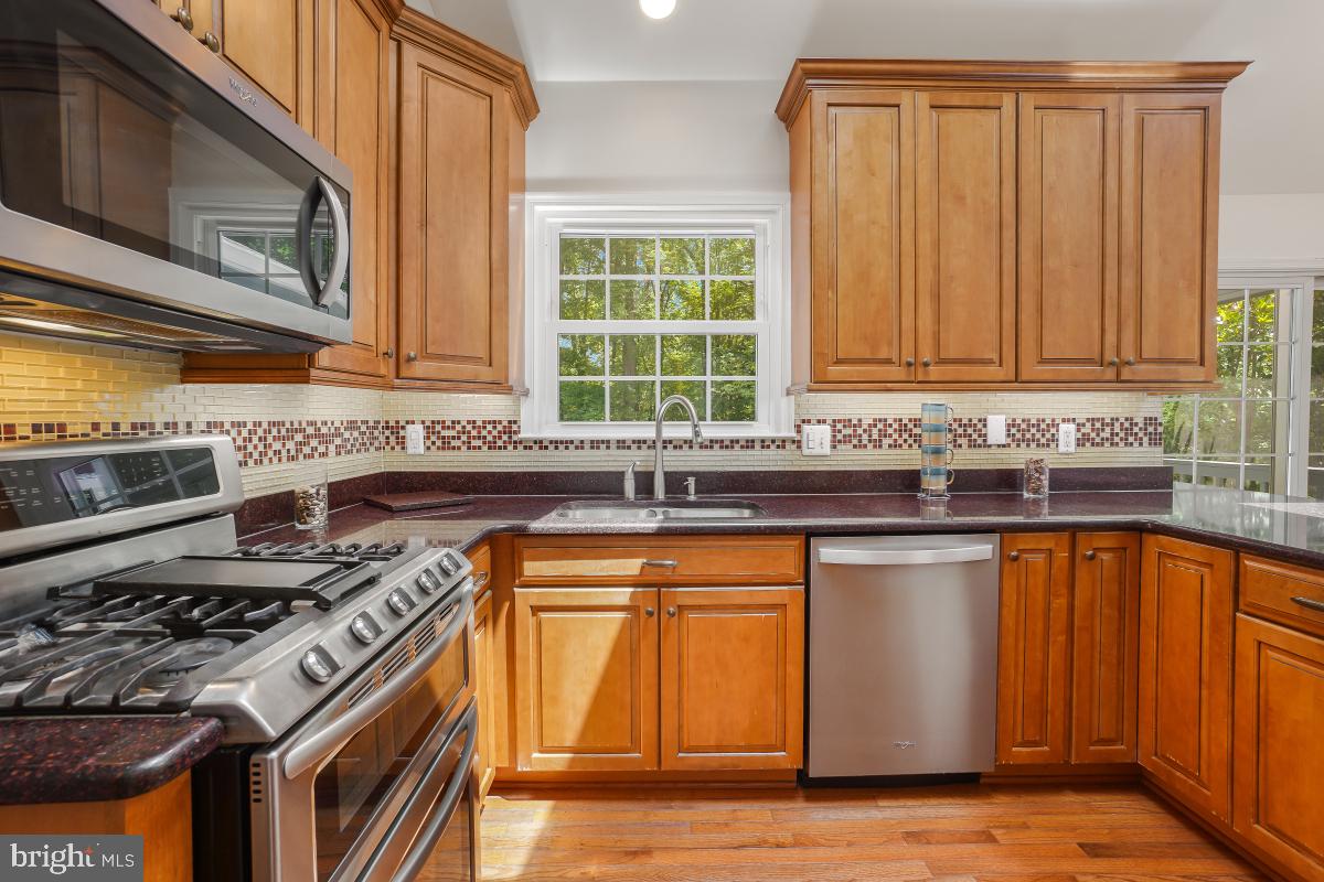 SNOWDENS MILL - Residential