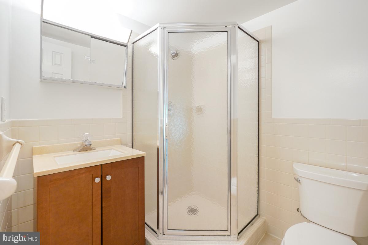 SNOWDENS MILL - Residential