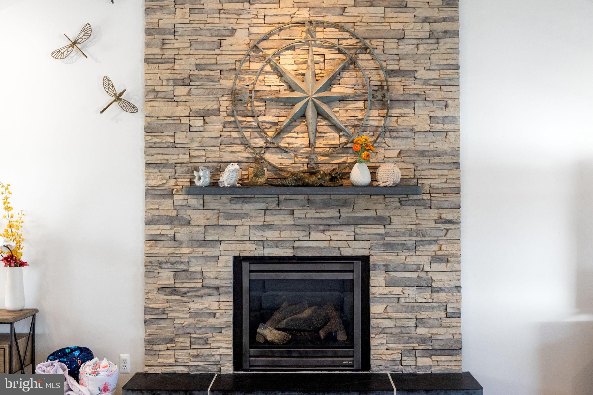 FRANKLIN MEWS - Residential