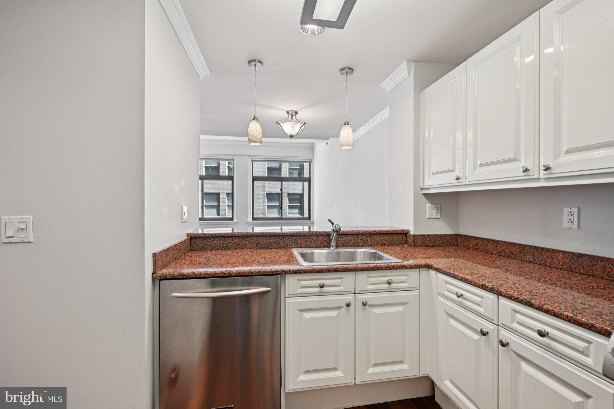 SOCIETY HILL - Residential