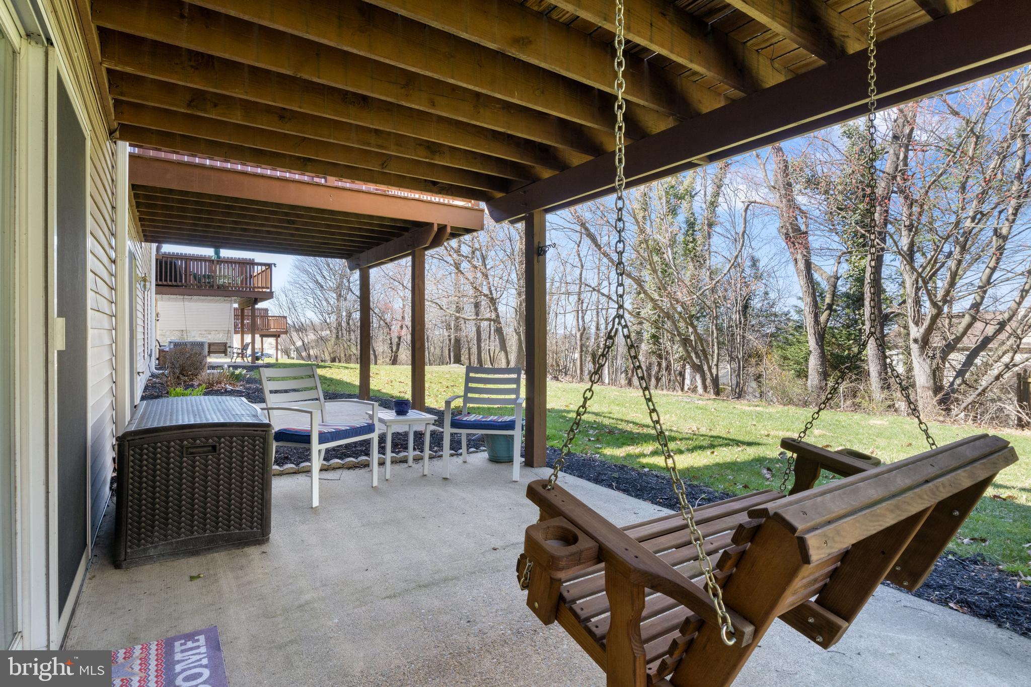 WHITE OAK MANOR - Residential