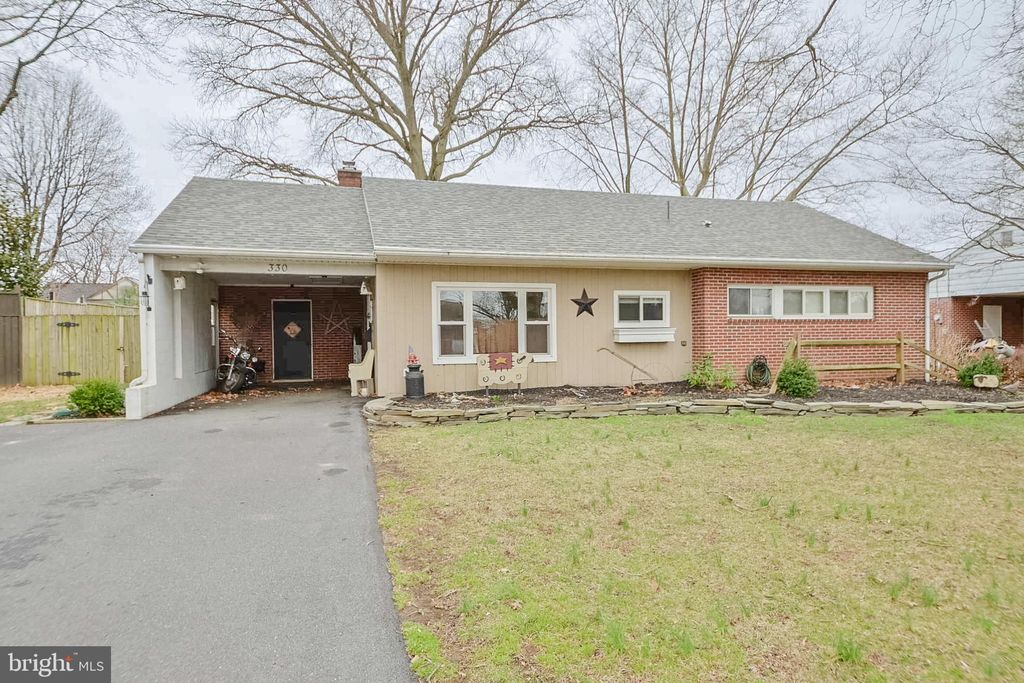 Photo of 330 Barbara Street, LANDISVILLE, PA 17538 (MLS # PALA2065516)